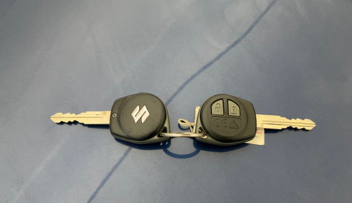 2021 Maruti Baleno DELTA PETROL 1.2, Petrol, Manual, 25,868 km, Key Close Up