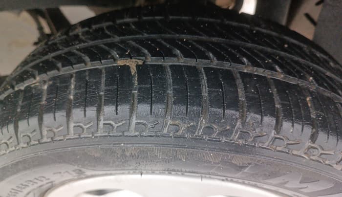 2016 Tata Nano TWIST XTA, Petrol, Automatic, 20,227 km, Left Rear Tyre Tread