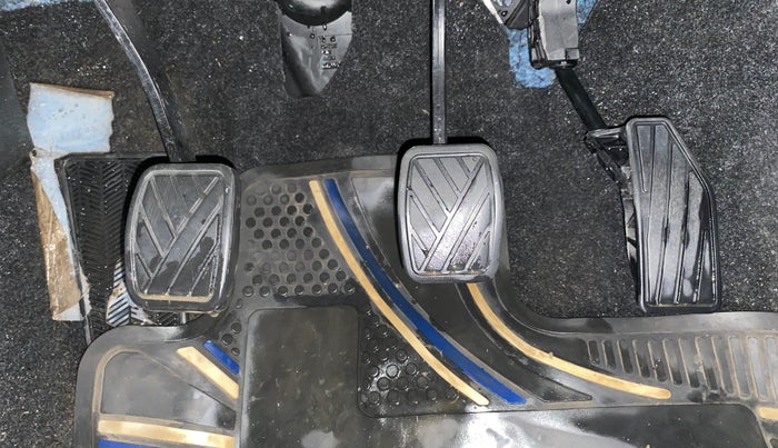 2022 Toyota Glanza S, Petrol, Manual, 15,849 km, Pedals