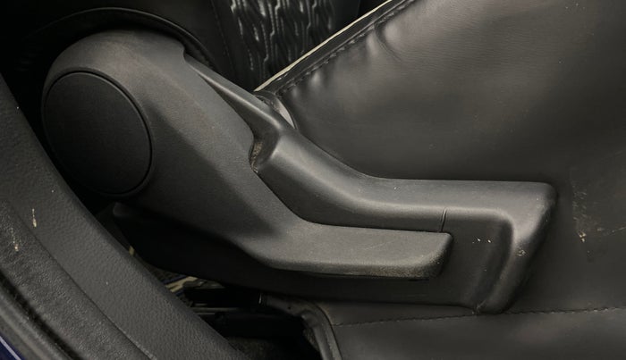 2022 Toyota Glanza S, Petrol, Manual, 15,849 km, Driver Side Adjustment Panel