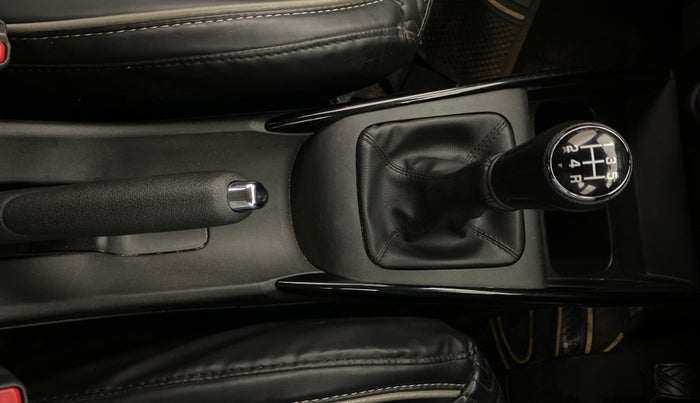 2022 Toyota Glanza S, Petrol, Manual, 15,849 km, Gear Lever