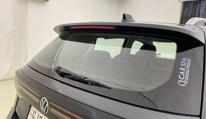 2022 Volkswagen TAIGUN TOPLINE 1.0 TSI MT, Petrol, Manual, 1,00,095 km, Rear Wiper