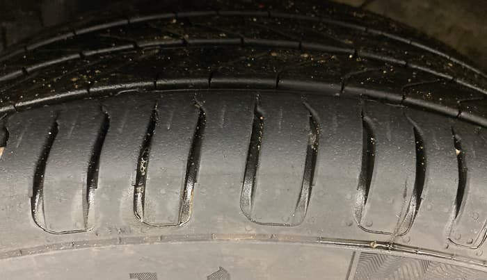 2021 Hyundai VENUE SX PLUS 1.0 TURBO DCT, Petrol, Automatic, 63,727 km, Left Front Tyre Tread