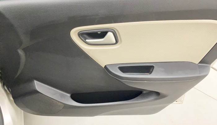 2019 Maruti Alto LXI, Petrol, Manual, 58,976 km, Driver Side Door Panels Control