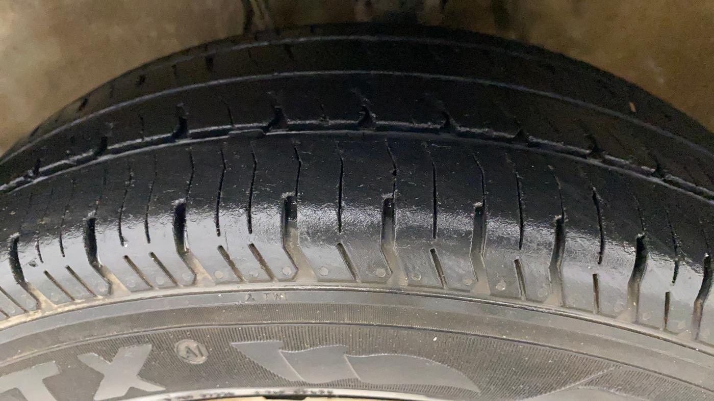 2019 Maruti Alto LXI, Petrol, Manual, 58,976 km, Left Front Tyre Tread