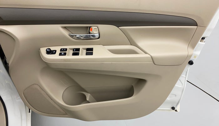 2021 Maruti Ertiga TOUR M, Petrol, Manual, 38,998 km, Driver Side Door Panels Control