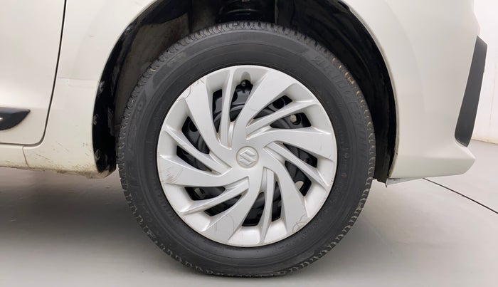 2021 Maruti Ertiga TOUR M, Petrol, Manual, 38,998 km, Right Front Wheel