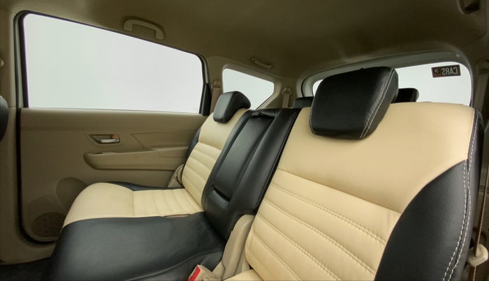 2021 Maruti Ertiga TOUR M, Petrol, Manual, 38,998 km, Right Side Rear Door Cabin