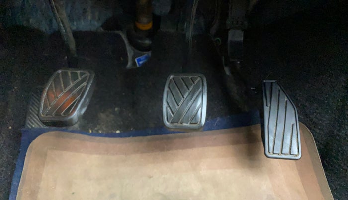 2018 Maruti Baleno ZETA PETROL 1.2, Petrol, Manual, 60,330 km, Pedals