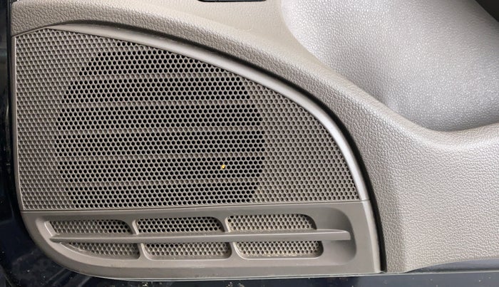 2013 Volkswagen Vento HIGHLINE PETROL, Petrol, Manual, 67,291 km, Speaker