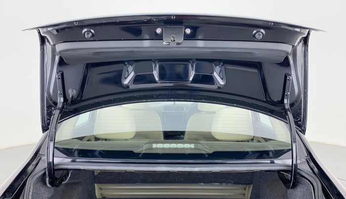 2013 Volkswagen Vento HIGHLINE PETROL, Petrol, Manual, 67,291 km, Boot Door Open