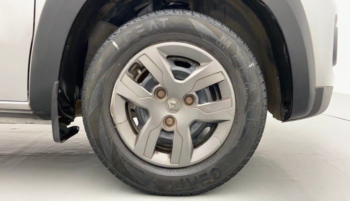 2017 Renault Kwid 1.0 RXL AT, Petrol, Automatic, 18,505 km, Right Front Wheel