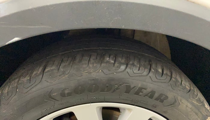 2022 MG ASTOR SMART EX 1.5 MT, Petrol, Manual, 21,920 km, Left Front Tyre Tread