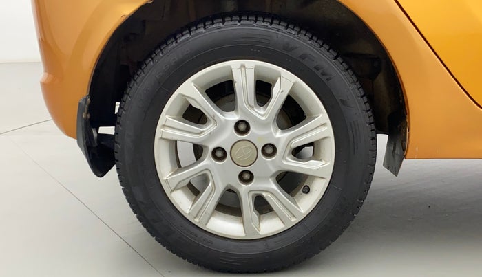 2017 Tata Tiago XZA PETROL, Petrol, Automatic, 46,864 km, Right Rear Wheel