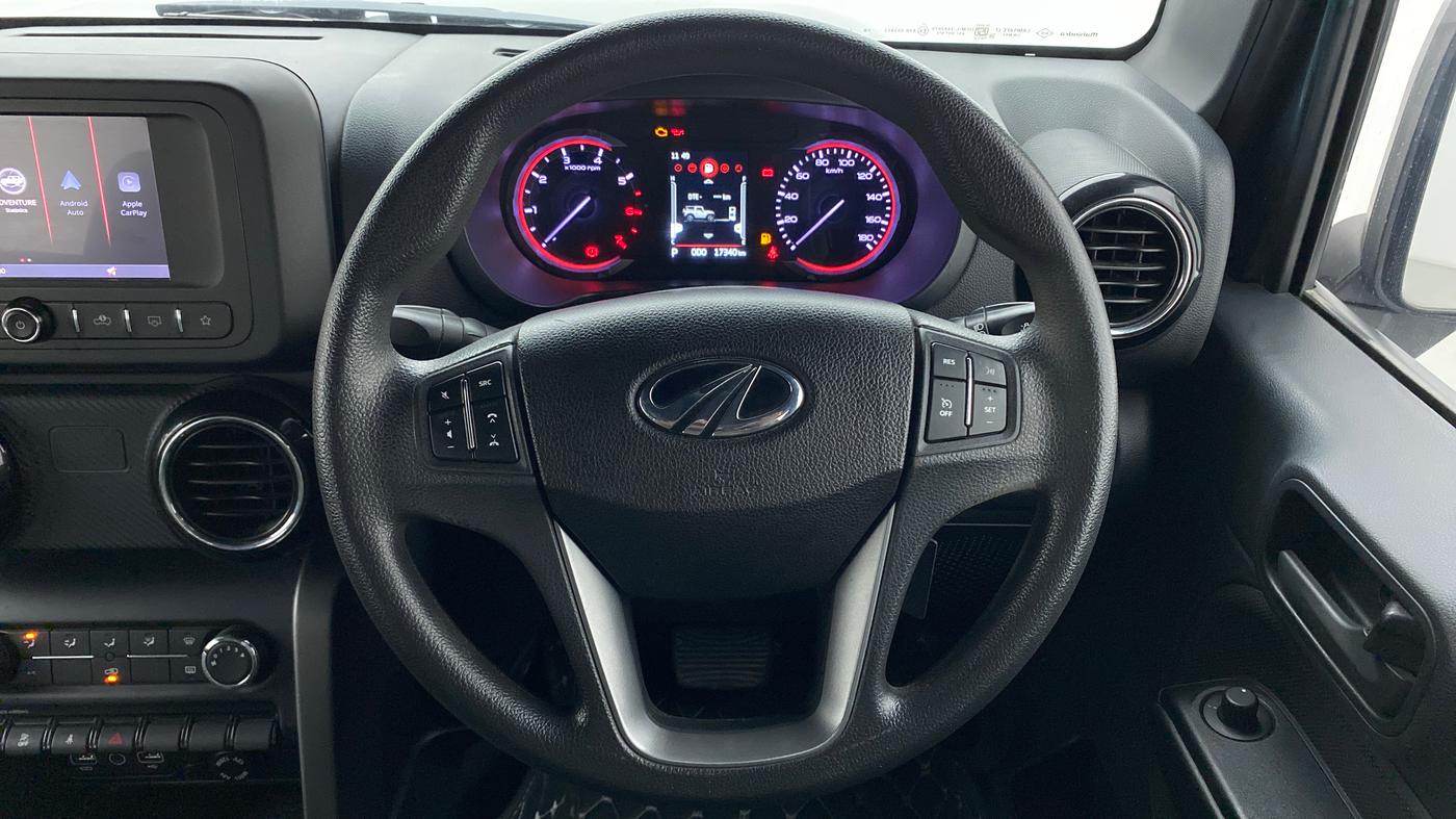 2021 Mahindra Thar LX PETROL HT 4WD AT, Petrol, Automatic, 17,340 km, Steering Wheel Close Up