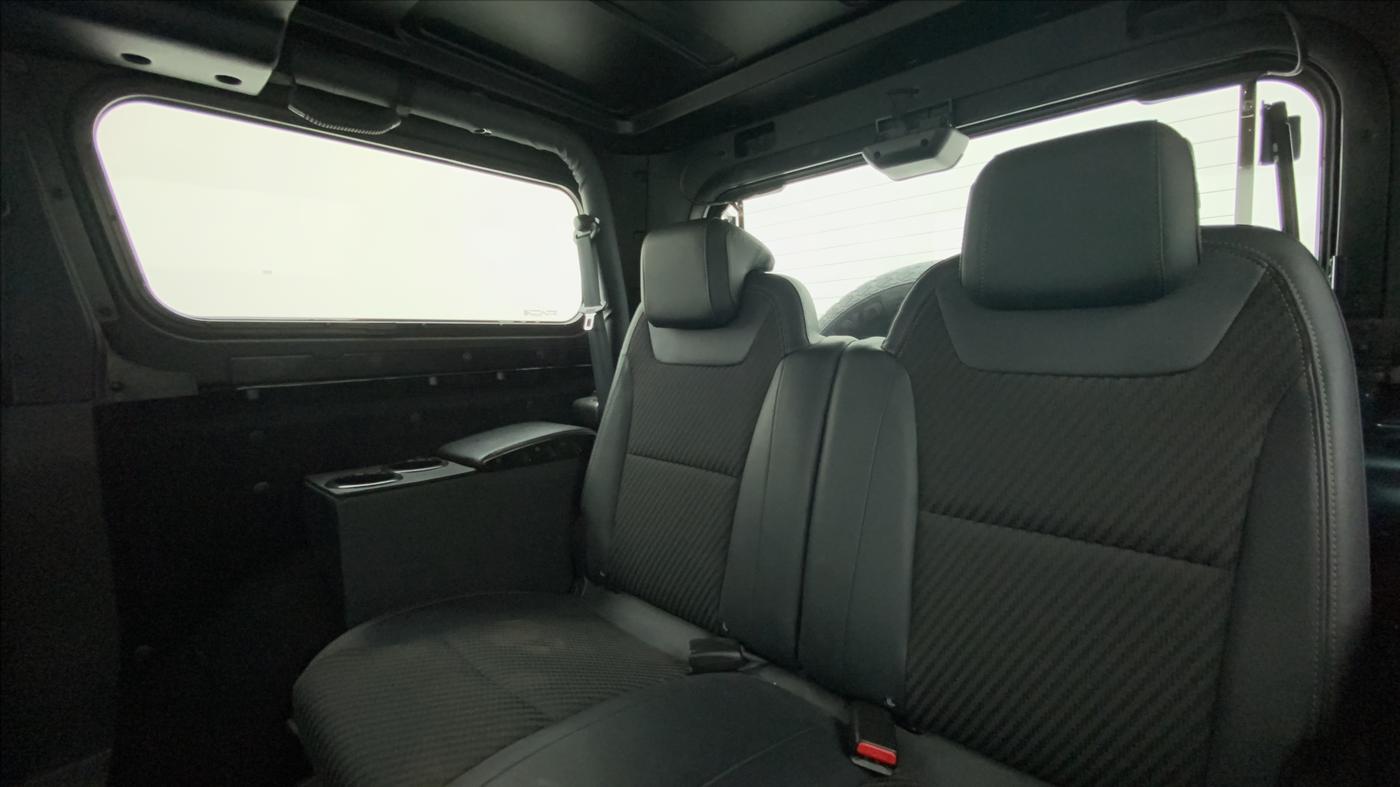 2021 Mahindra Thar LX PETROL HT 4WD AT, Petrol, Automatic, 17,340 km, Right Side Rear Door Cabin