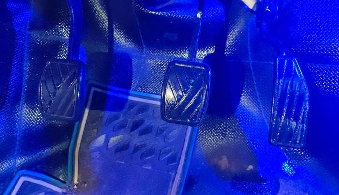 2023 Maruti New Wagon-R VXI CNG 1.0, CNG, Manual, 41,605 km, Pedals