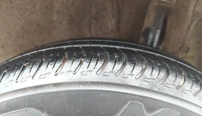 2023 Maruti New Wagon-R VXI CNG 1.0, CNG, Manual, 41,605 km, Left Rear Tyre Tread