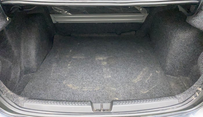2020 Volkswagen Vento HIGHLINE PLUS 1.0L TSI, Petrol, Manual, 43,444 km, Boot Inside