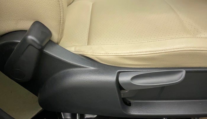 2020 Volkswagen Vento HIGHLINE PLUS 1.0L TSI, Petrol, Manual, 43,444 km, Driver Side Adjustment Panel