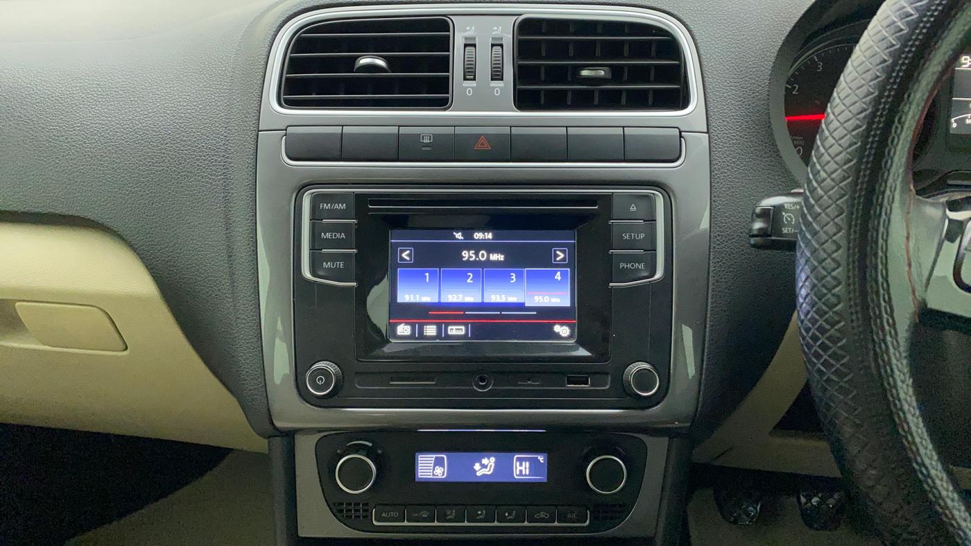 2020 Volkswagen Vento HIGHLINE PLUS 1.0L TSI, Petrol, Manual, 43,444 km, Air Conditioner