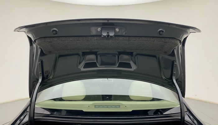 2020 Volkswagen Vento HIGHLINE PLUS 1.0L TSI, Petrol, Manual, 43,444 km, Boot Door Open