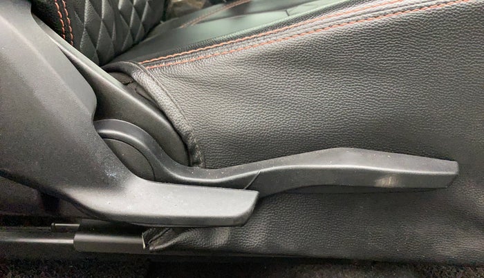 2019 Maruti Baleno ALPHA CVT PETROL 1.2, Petrol, Automatic, 70,948 km, Driver Side Adjustment Panel
