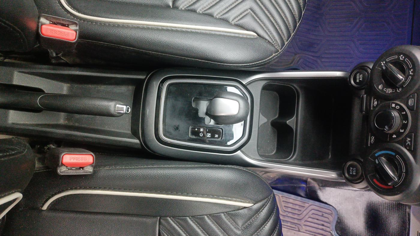 2023 Maruti IGNIS ZETA 1.2 AMT, Petrol, Automatic, 22,970 km, Gear Lever