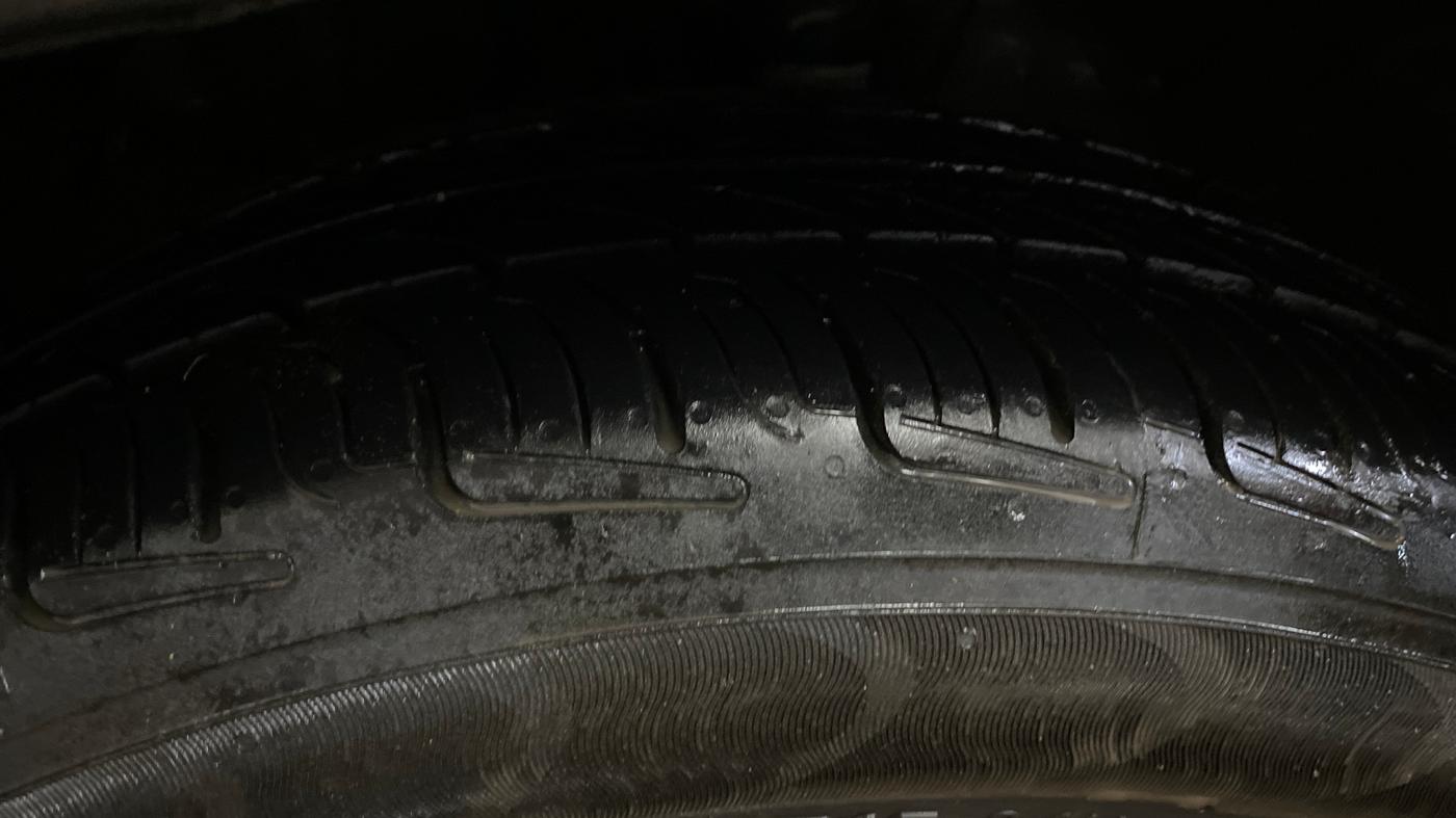 2017 Honda City 1.5L I-VTEC V MT, CNG, Manual, 74,579 km, Left Front Tyre Tread