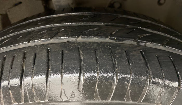 2013 Nissan Micra Active XV, Petrol, Manual, 87,264 km, Right Front Tyre Tread