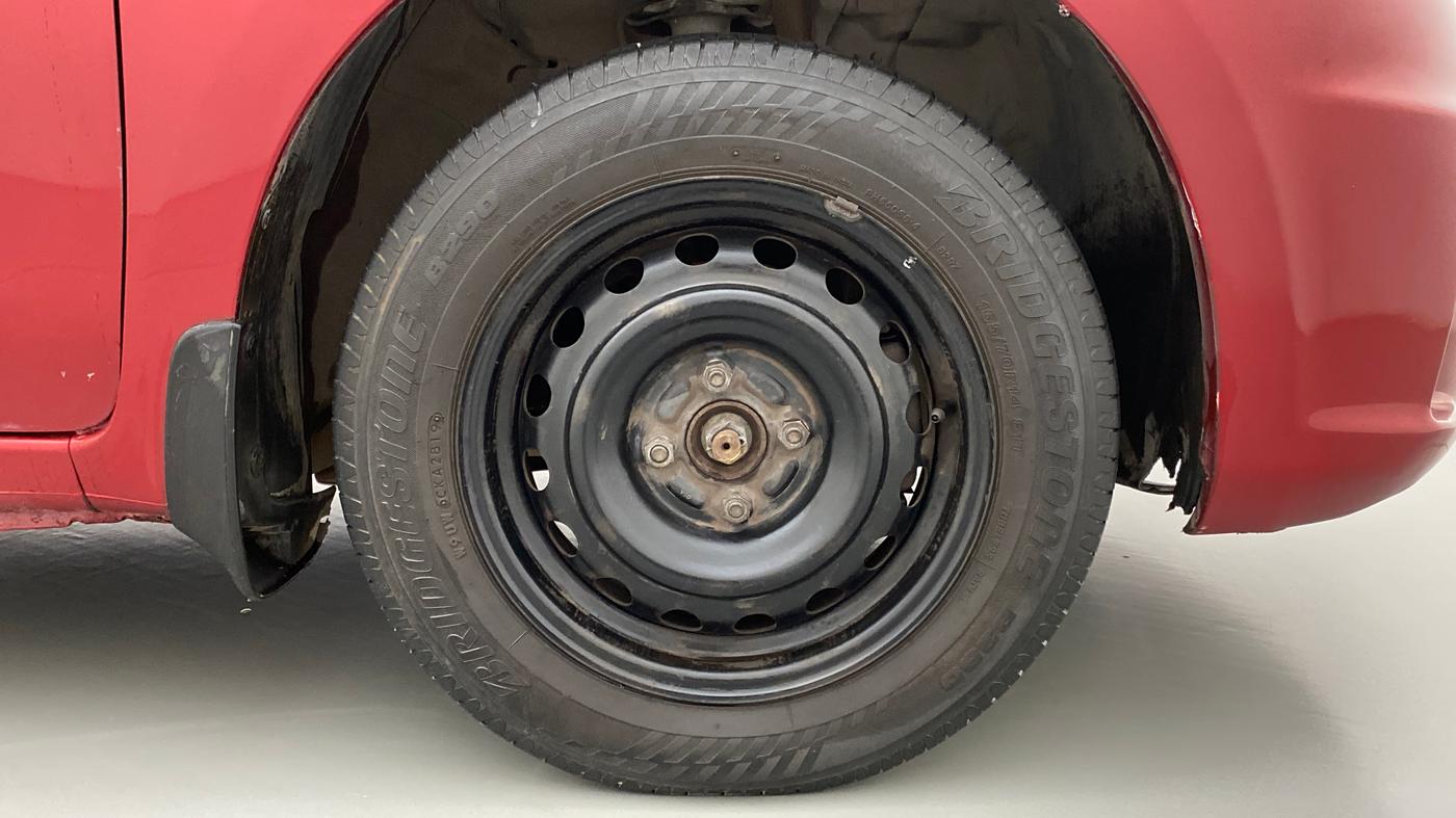 2013 Nissan Micra Active XV, Petrol, Manual, 87,264 km, Right Front Wheel