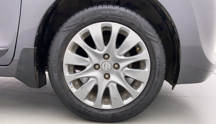 2017 Maruti Baleno ALPHA 1.2 K12, Petrol, Manual, 44,928 km, Right Front Wheel