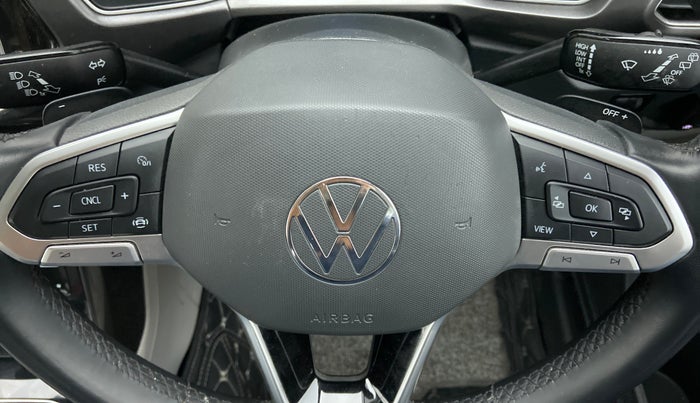 2022 Volkswagen TAIGUN TOPLINE 1.0 TSI AT, Petrol, Automatic, 15,085 km, Paddle Shifters