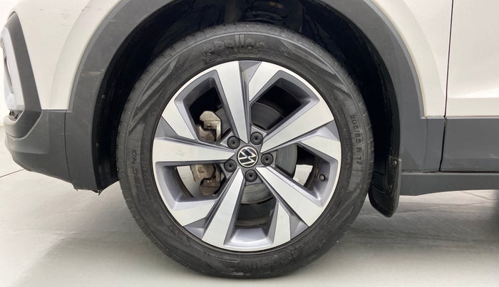 2022 Volkswagen TAIGUN TOPLINE 1.0 TSI AT, Petrol, Automatic, 15,085 km, Left Front Wheel