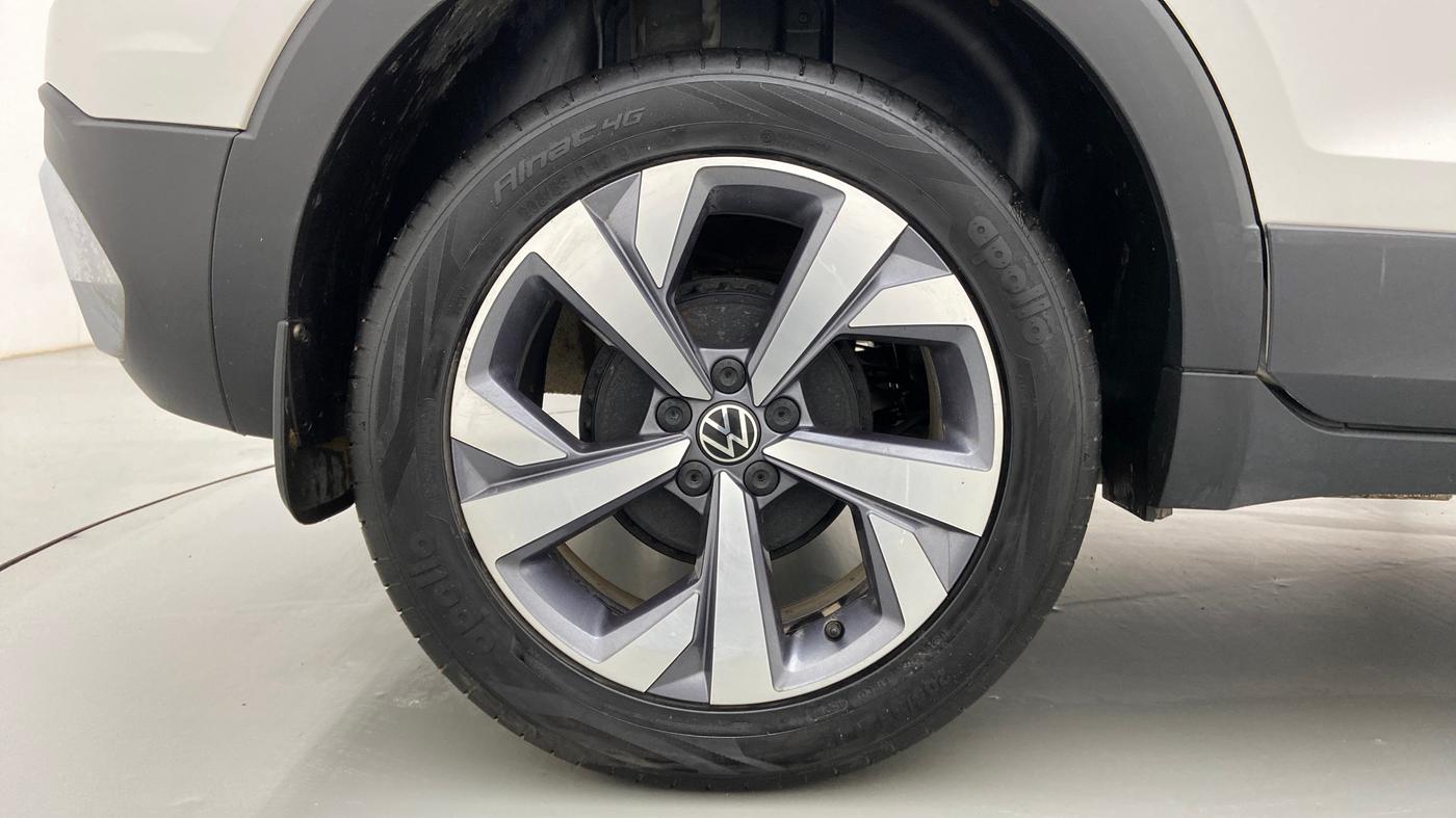 2022 Volkswagen TAIGUN TOPLINE 1.0 TSI AT, Petrol, Automatic, 15,085 km, Right Rear Wheel