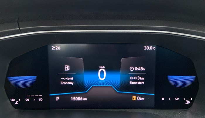 2022 Volkswagen TAIGUN TOPLINE 1.0 TSI AT, Petrol, Automatic, 15,085 km, Odometer Image