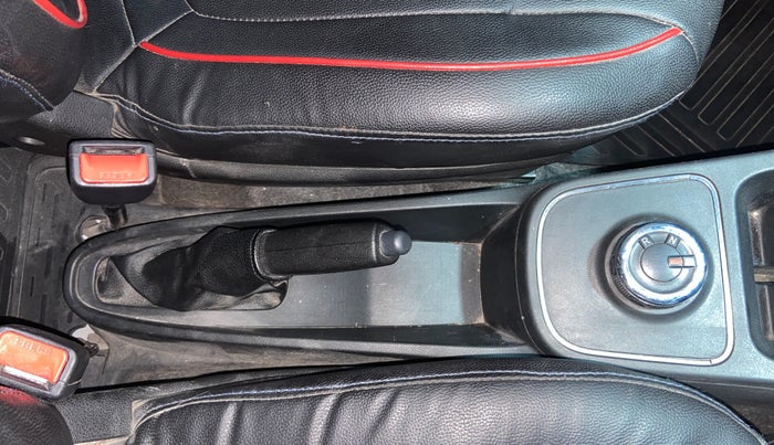 2020 Renault Kwid RXT 1.0 AMT (O), Petrol, Automatic, 33,175 km, Gear Lever