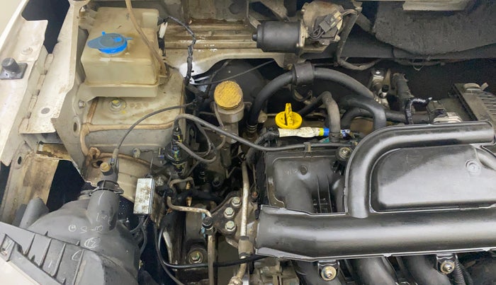 2015 Renault Kwid RXT 0.8, Petrol, Manual, 77,936 km, Engine View - Right