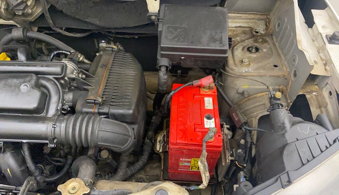 2015 Renault Kwid RXT 0.8, Petrol, Manual, 77,936 km, Engine View - Left