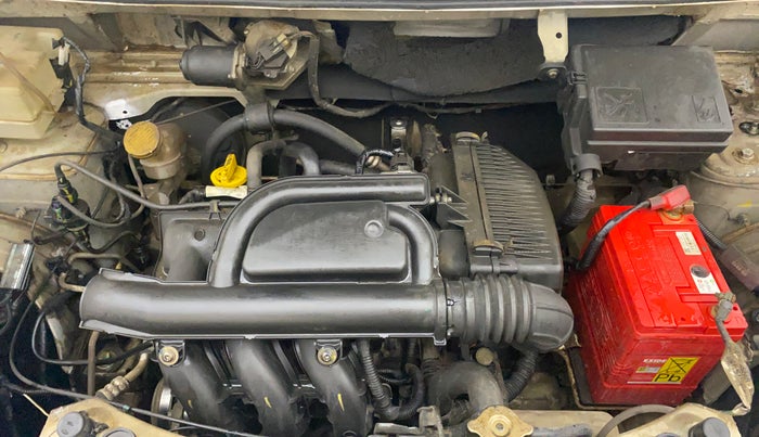 2015 Renault Kwid RXT 0.8, Petrol, Manual, 77,936 km, Engine View