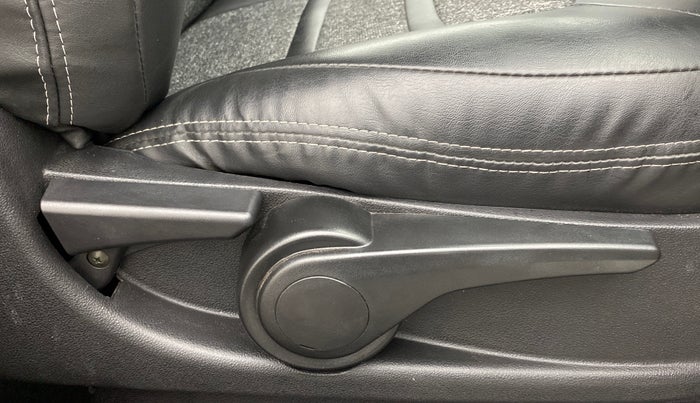 2019 Tata NEXON XZA + 1.2 PETROL A/T, Petrol, Automatic, 20,700 km, Driver Side Adjustment Panel