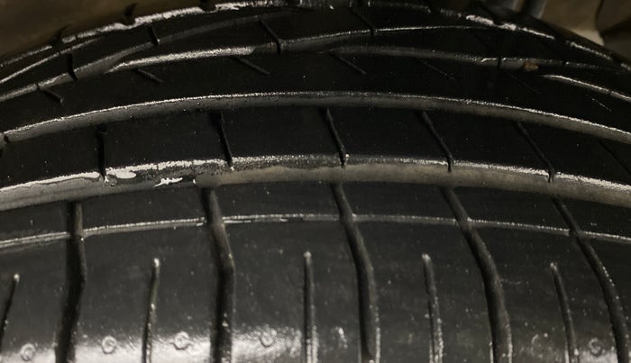 2019 Tata NEXON XZA + 1.2 PETROL A/T, Petrol, Automatic, 20,700 km, Left Rear Tyre Tread