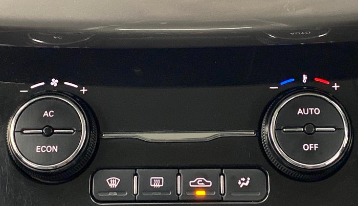 2019 Tata NEXON XZA + 1.2 PETROL A/T, Petrol, Automatic, 20,700 km, Automatic Climate Control