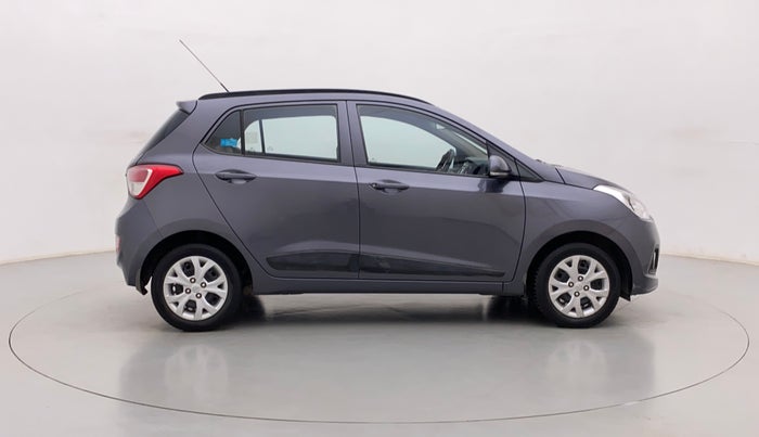 2015 Hyundai Grand i10 SPORTZ 1.2 KAPPA VTVT, Petrol, Manual, 34,857 km, Right Side View