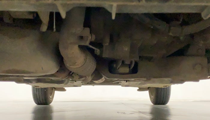 2012 Volkswagen Polo HIGHLINE1.2L, Petrol, Manual, 57,360 km, Front Underbody