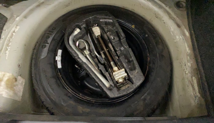 2012 Volkswagen Polo HIGHLINE1.2L, Petrol, Manual, 57,360 km, Spare Tyre