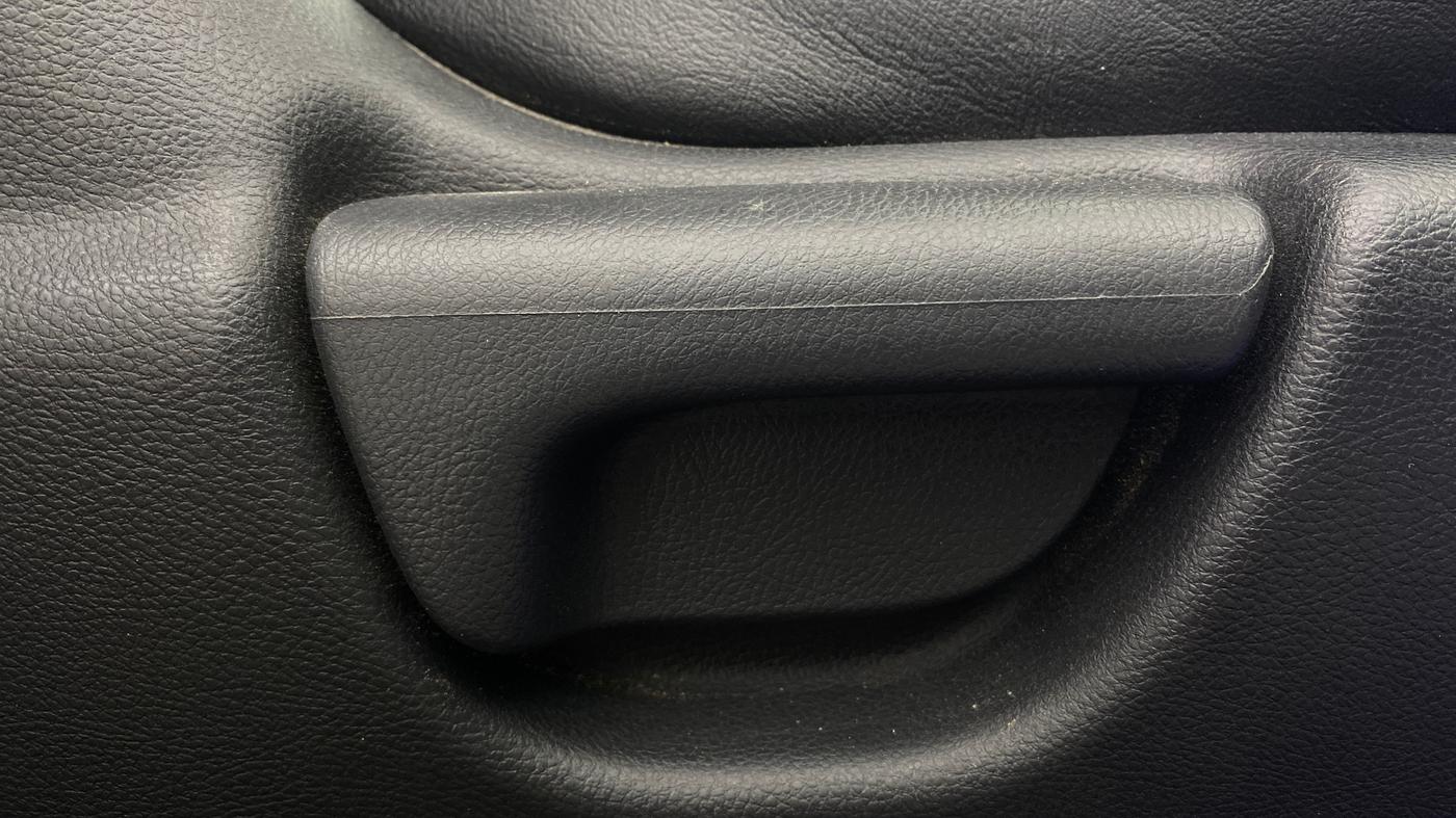 2021 Honda City 1.5L I-VTEC V MT 4TH GEN, Petrol, Manual, 35,849 km, Driver Side Adjustment Panel