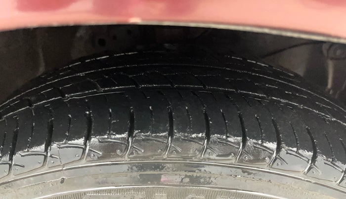 2016 Honda Amaze 1.2L I-VTEC S, Petrol, Manual, 35,758 km, Right Front Tyre Tread