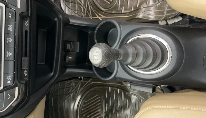 2016 Honda Amaze 1.2L I-VTEC S, Petrol, Manual, 35,758 km, Gear Lever