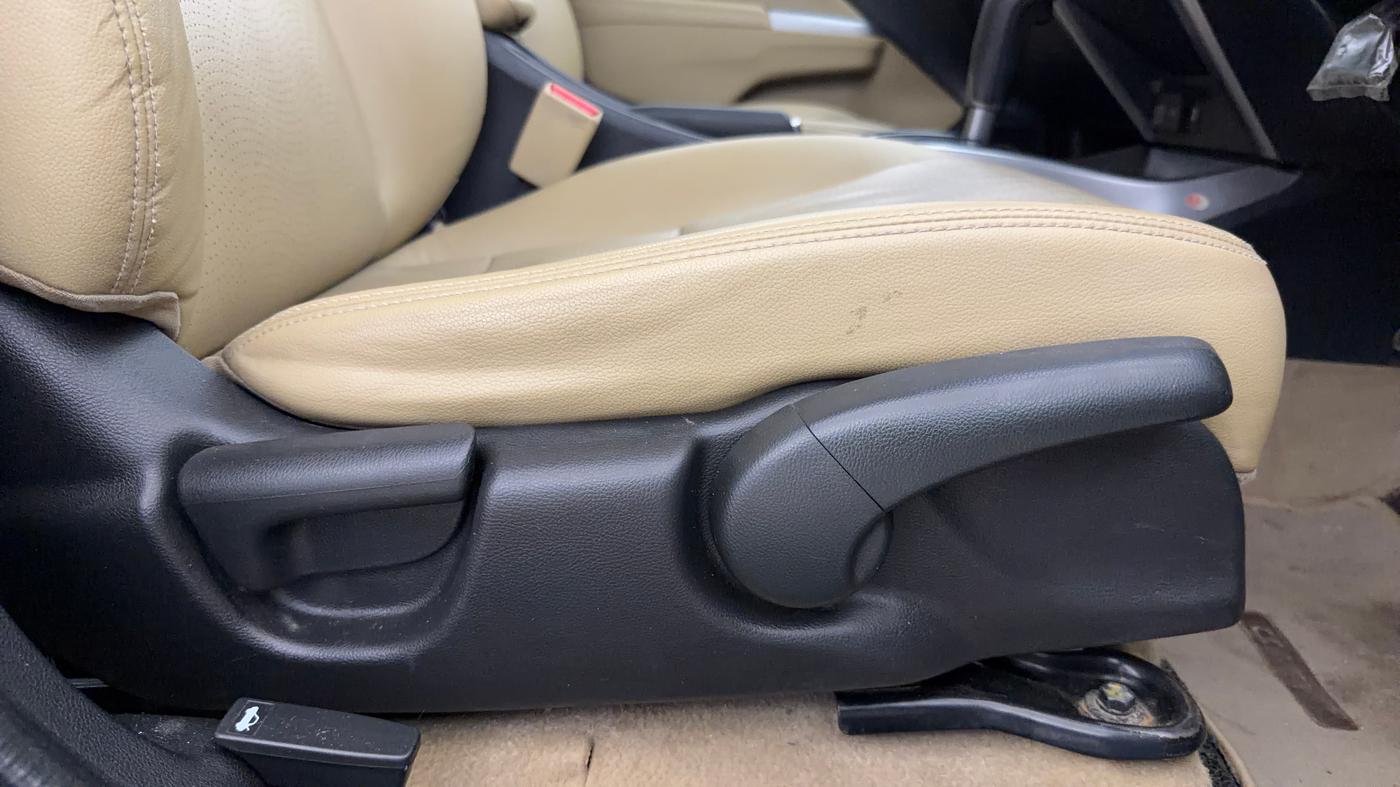 2015 Honda City 1.5L I-VTEC VX CVT, Petrol, Automatic, 92,142 km, Driver Side Adjustment Panel